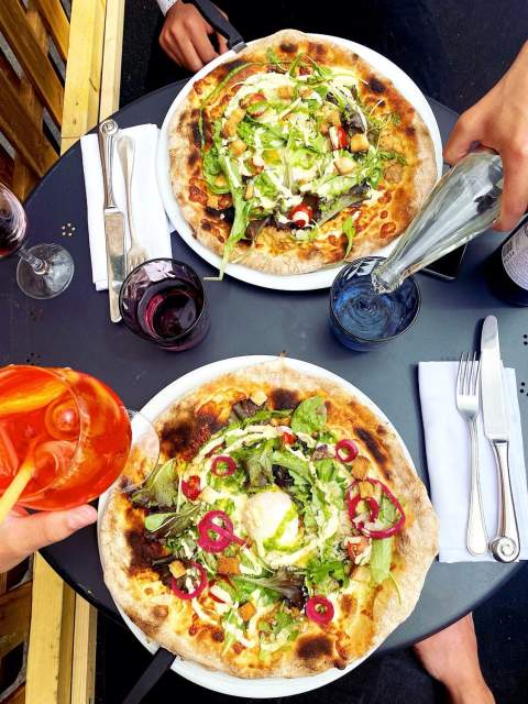 Pizzas en duo - Bella Donna - Restaurants La Rochelle et Aytré